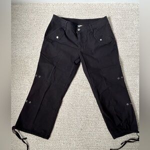 Harley Davidson, women’s black crop pants size 4